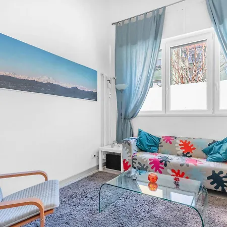 아파트 Duomo-linate Loft Free Parking Con Tv 50 E Wi-fi 밀라노
